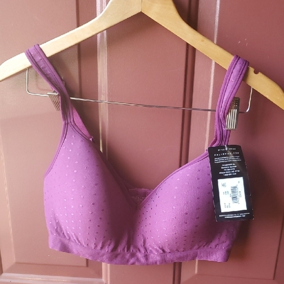 Bali Other - Bali  Comfort Wirefree Women's Plum Bra 40D